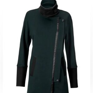 CAbi Rennaissance Fall Coat Small Green & Black
